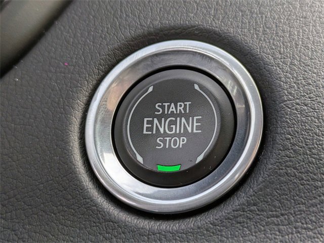 Certified 2023 Cadillac XT4 Premium Luxury w/ Cold Weather Package image 33