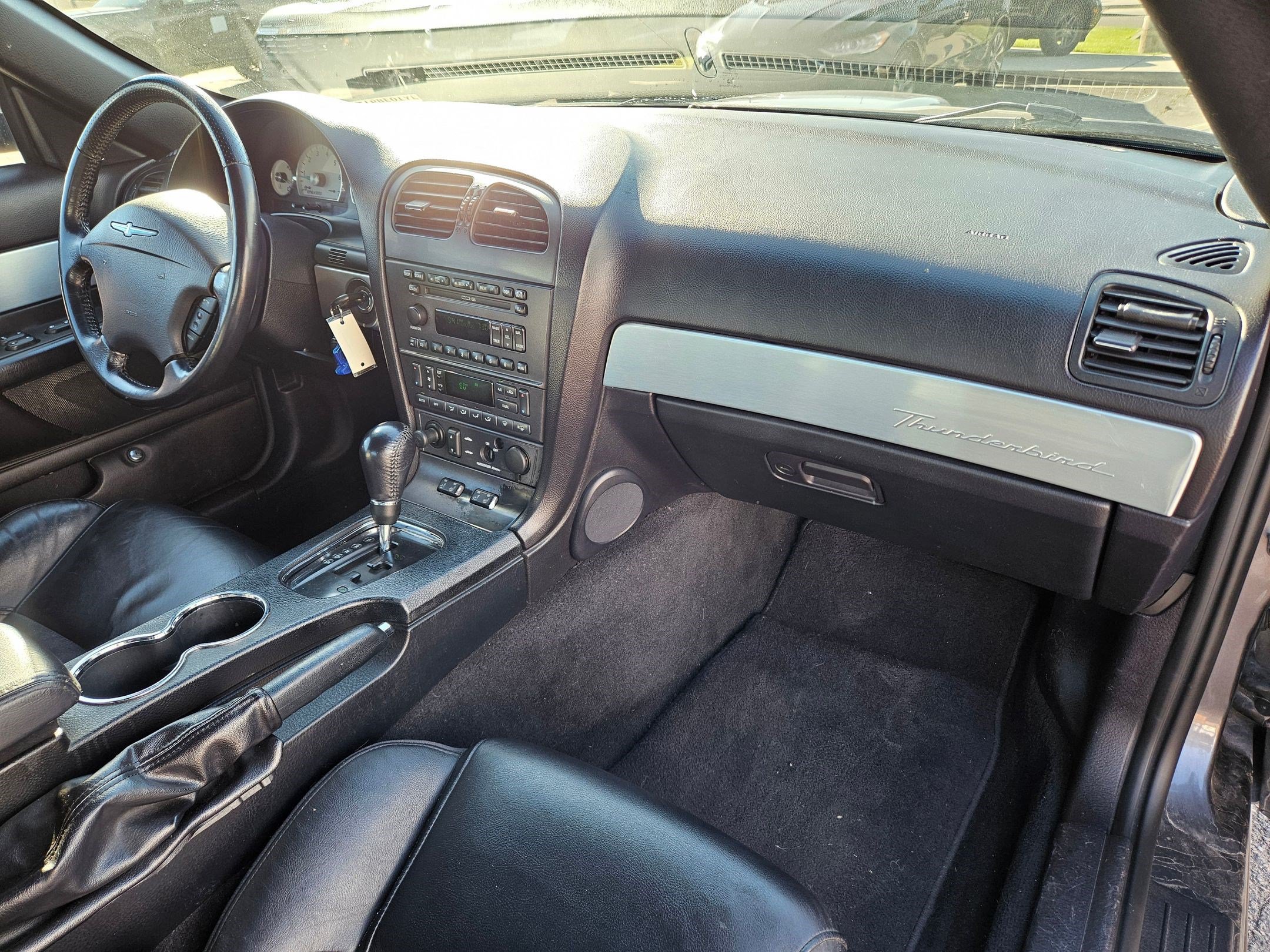 Used 2003 Ford Thunderbird RWD image 27