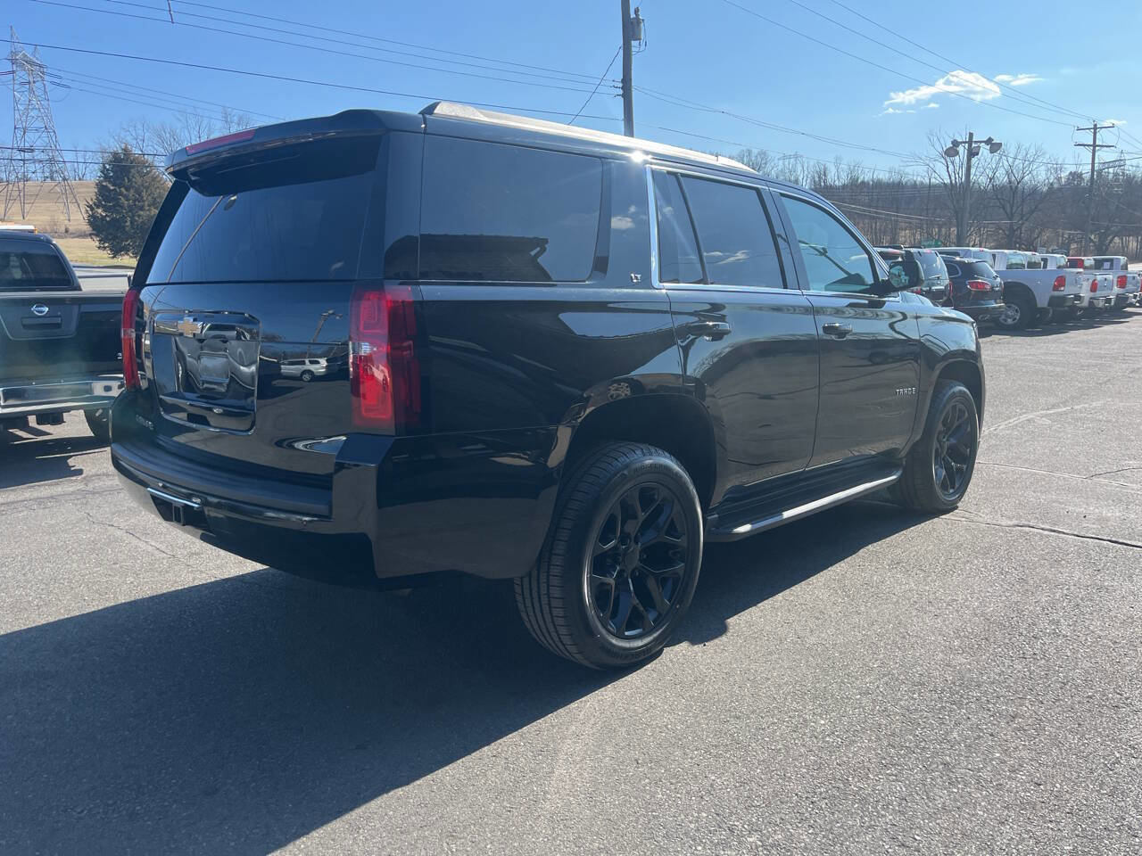 Used 2017 Chevrolet Tahoe LT image 6