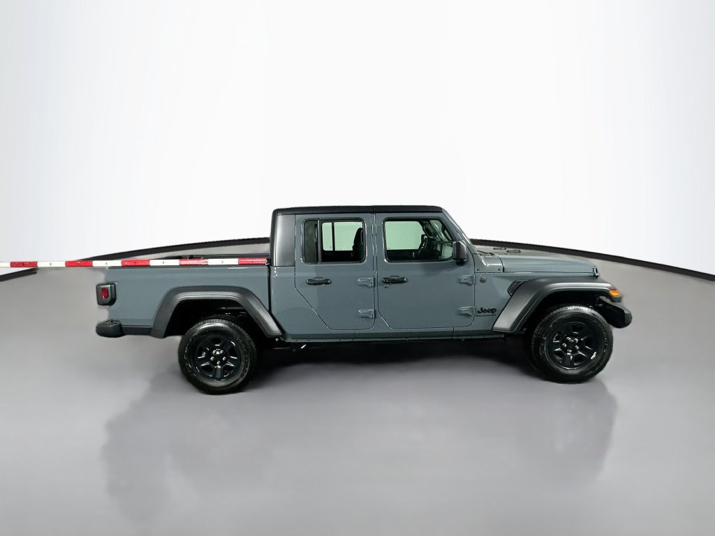 New 2026 Jeep Gladiator Sport AWD/4WD image 8
