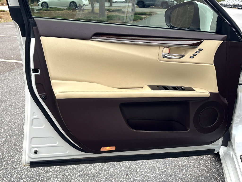 Used 2018 Lexus ES 350 image 19