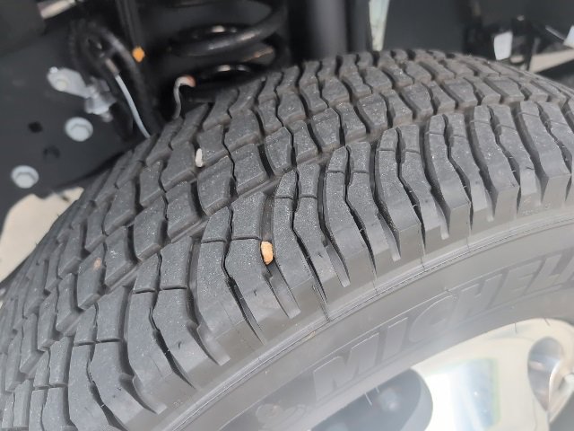 Used 2024 Ford F350 Platinum image 11