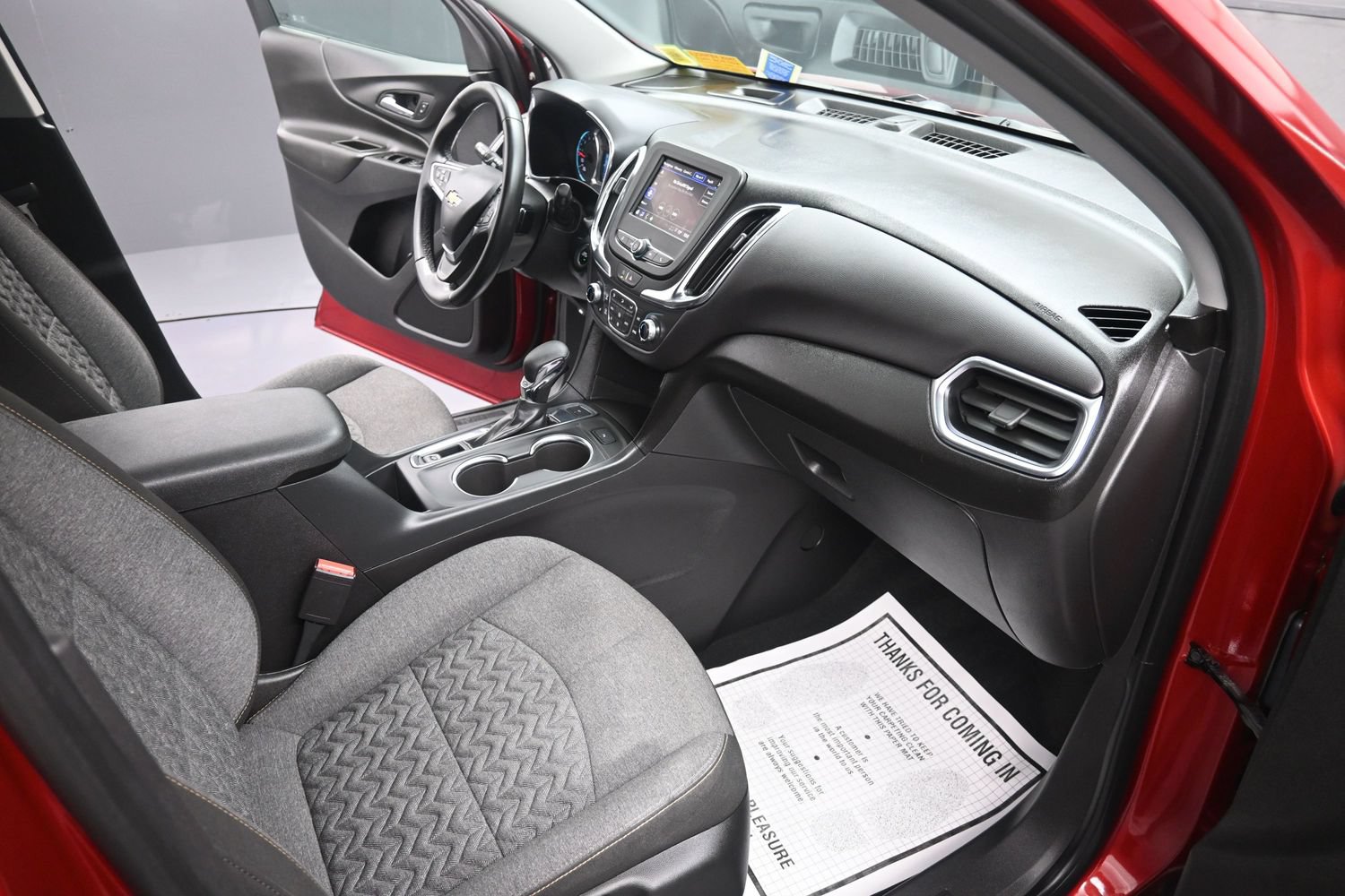 Used 2024 Chevrolet Equinox LT w/ LPO, Floor Liner Package AWD/4WD image 40