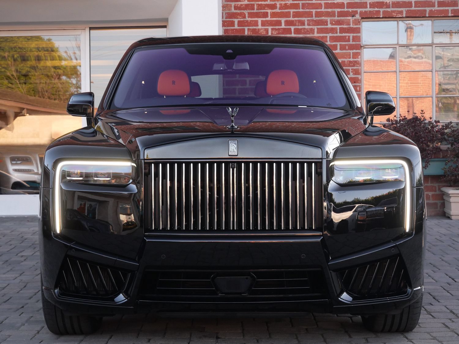 New 2027 Rolls-Royce Cullinan Black Badge AWD/4WD image 5