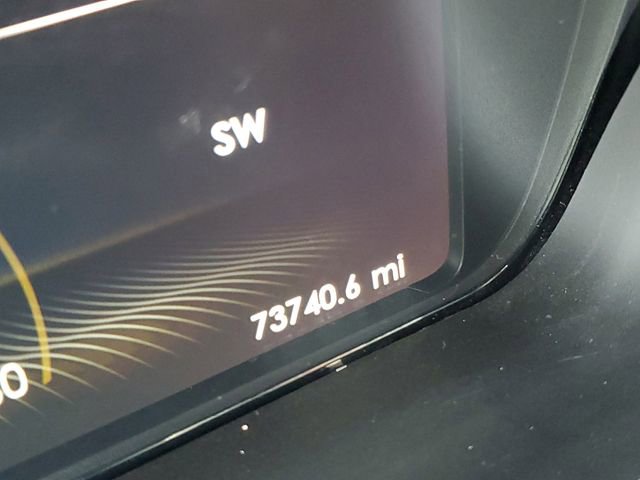 Used 2019 Lincoln Continental Select w/ Continental Climate Package image 10