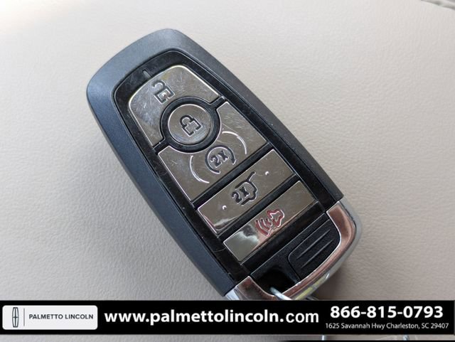 Used 2021 Lincoln Corsair FWD image 28