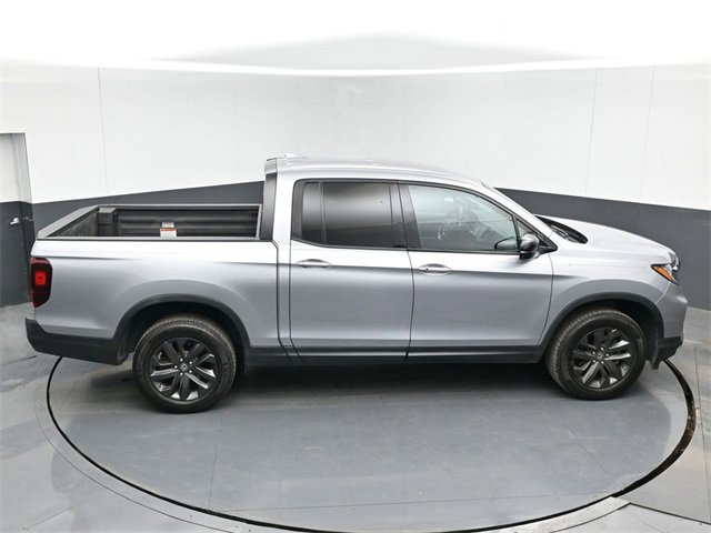 Used 2022 Honda Ridgeline Sport image 39