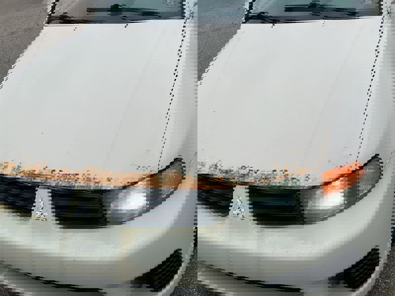 Used 2002 Mitsubishi Galant ES image 11