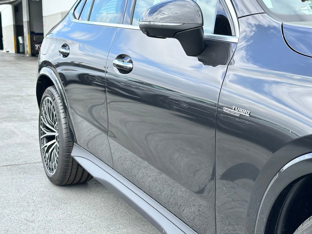 New 2025 Mercedes-Benz GLC 43 AMG 4MATIC Coupe image 5