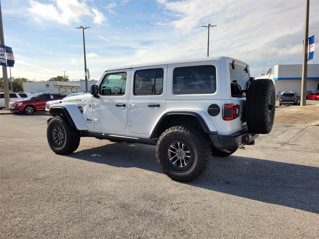 Used 2024 Jeep Wrangler Unlimited Rubicon 392 image 5