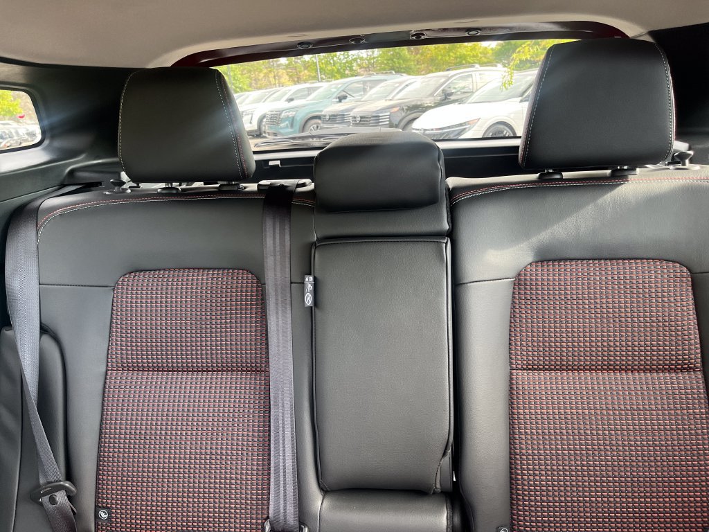 New 2027 Nissan Kicks SR w/ SR Premium Package FWD image 46