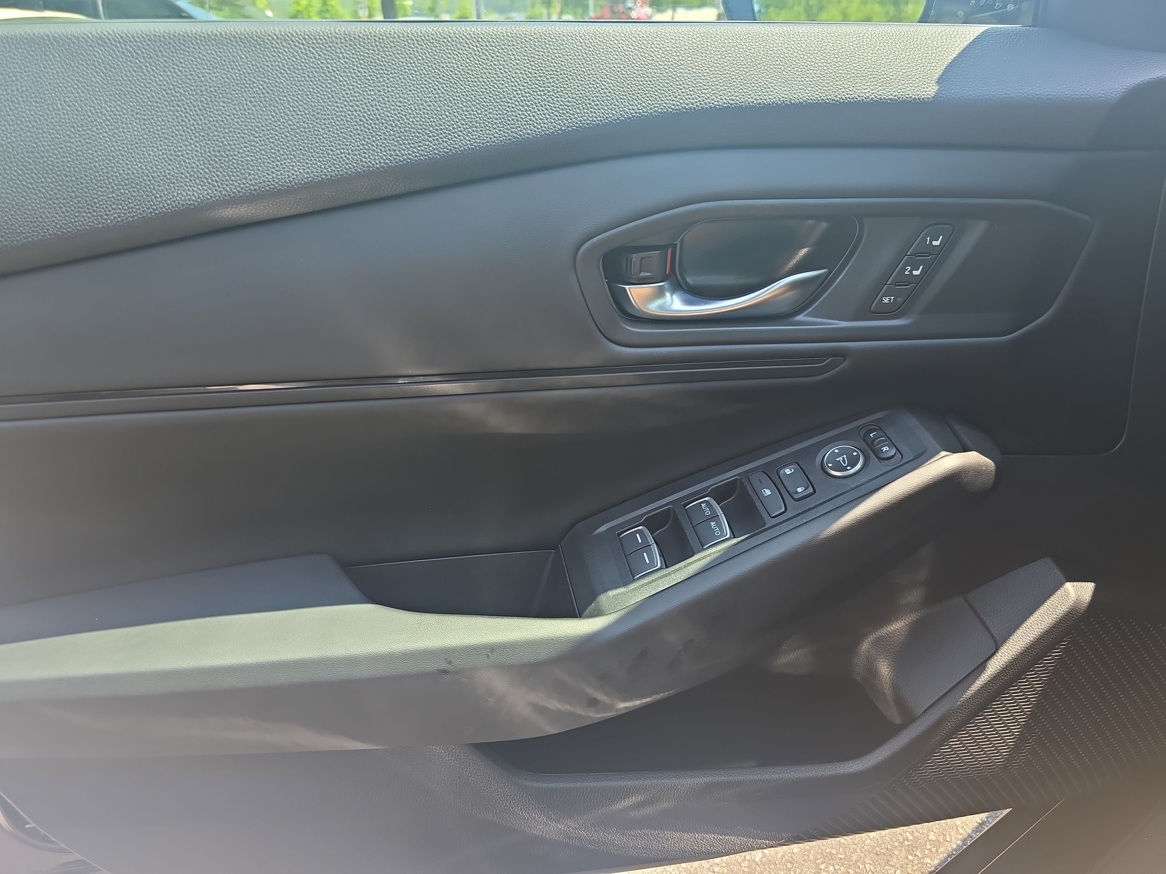 Used 2023 Honda Accord EX-L image 24