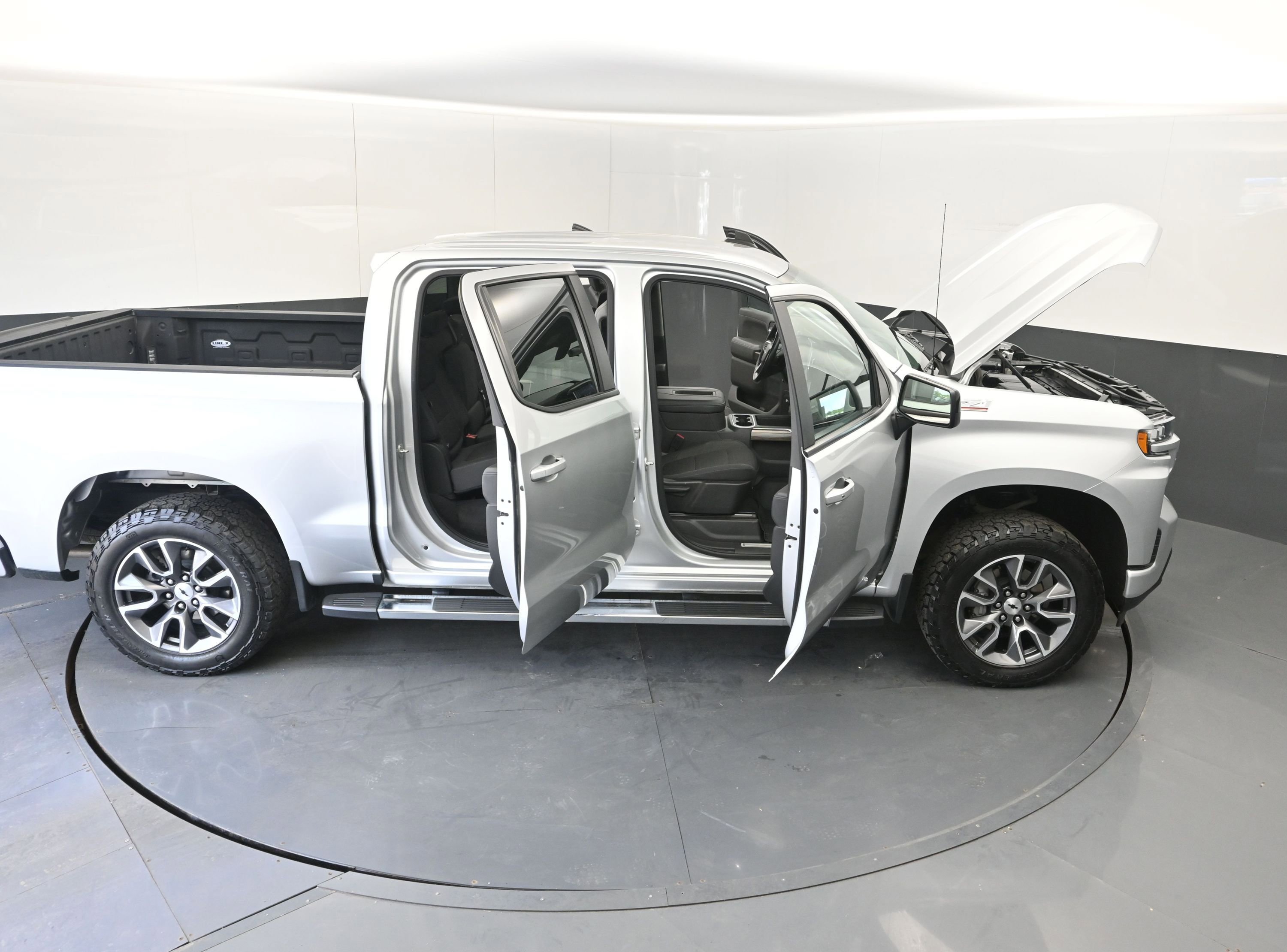 Used 2020 Chevrolet Silverado 1500 RST w/ All-Star Edition image 48