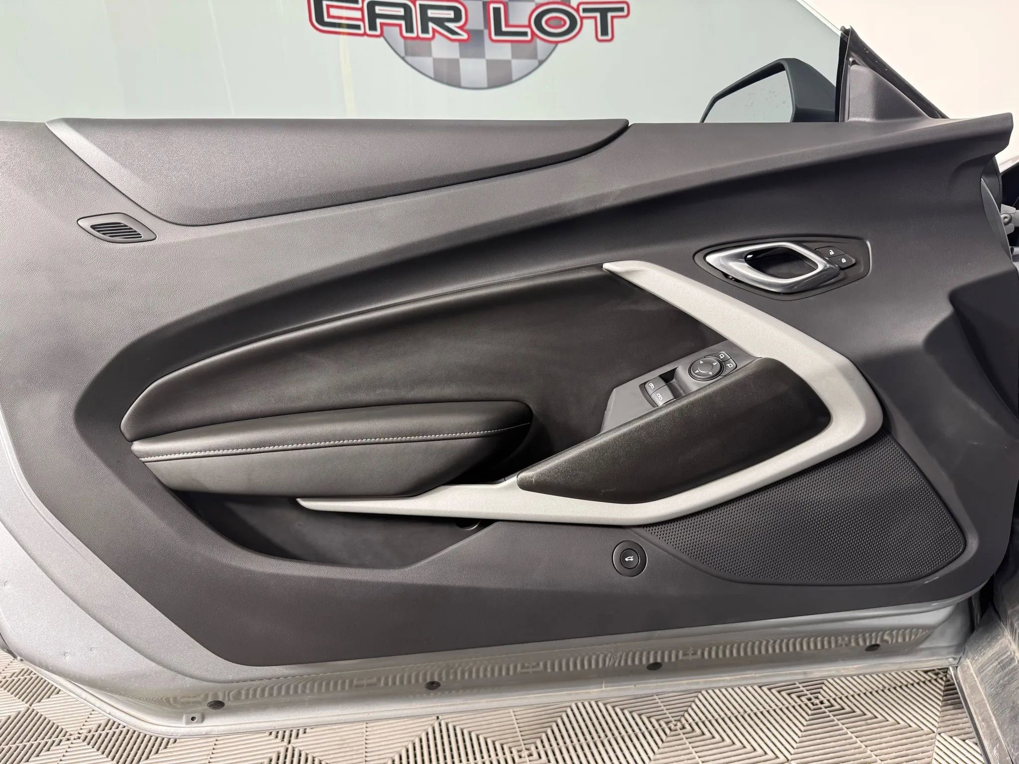 Used 2023 Chevrolet Camaro LT w/ RS Package image 34