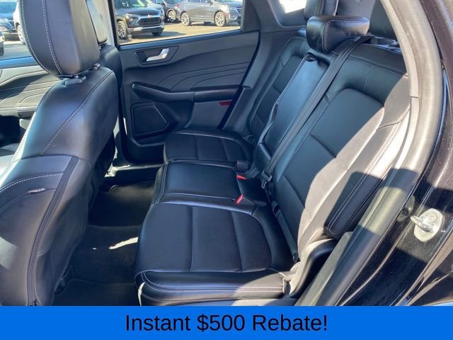 Used 2022 Ford Escape Titanium image 17