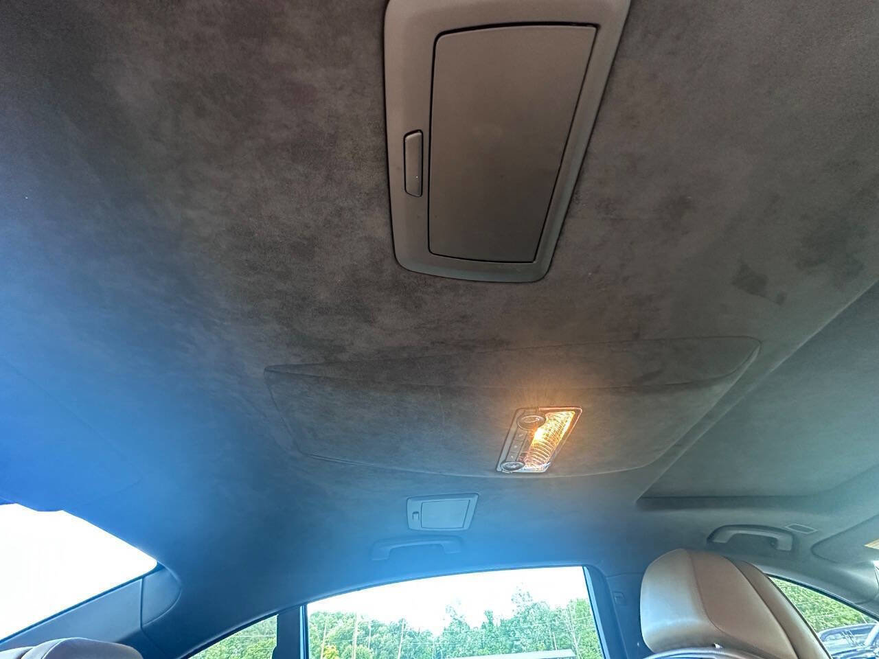 Used 2012 BMW ALPINA B7 xDrive LWB image 31