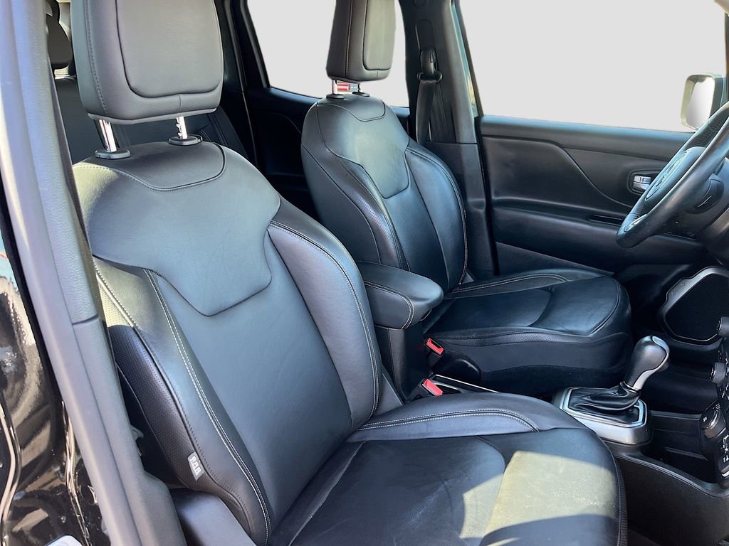 Used 2020 Jeep Renegade Limited AWD/4WD image 26