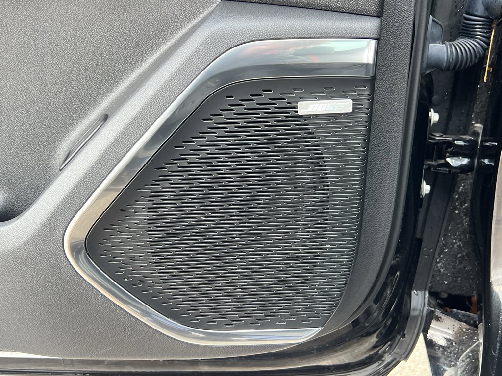 Used 2024 Chevrolet Traverse RS AWD/4WD image 13