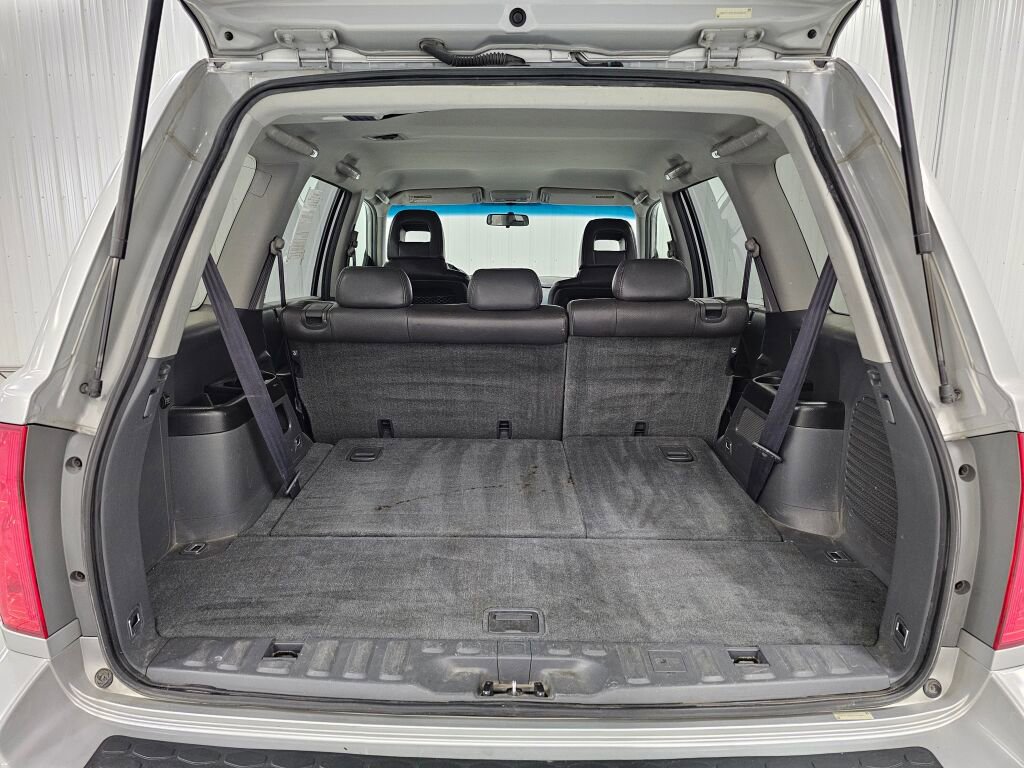 Used 2004 Honda Pilot EX image 17