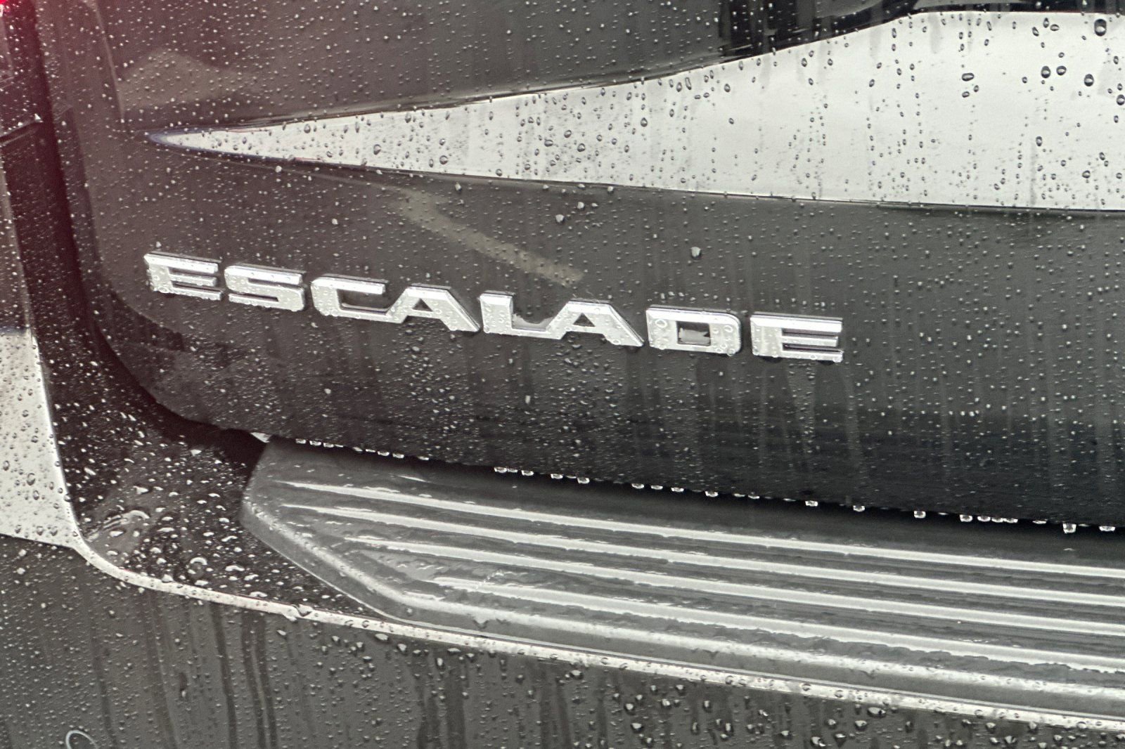 Used 2023 Cadillac Escalade Premium Luxury w/ LPO, Floor Liner Package image 22