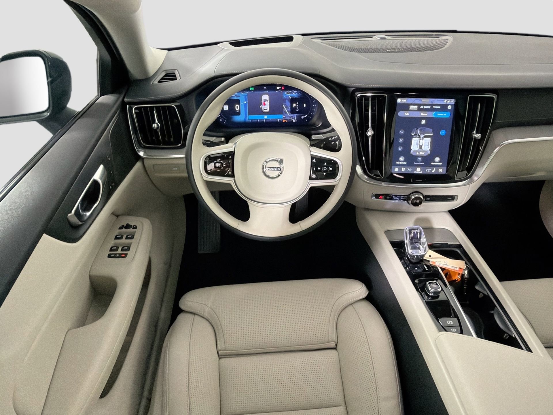 New 2026 Volvo V60 B5 Cross Country Ultra w/ Protection Package Premier image 23