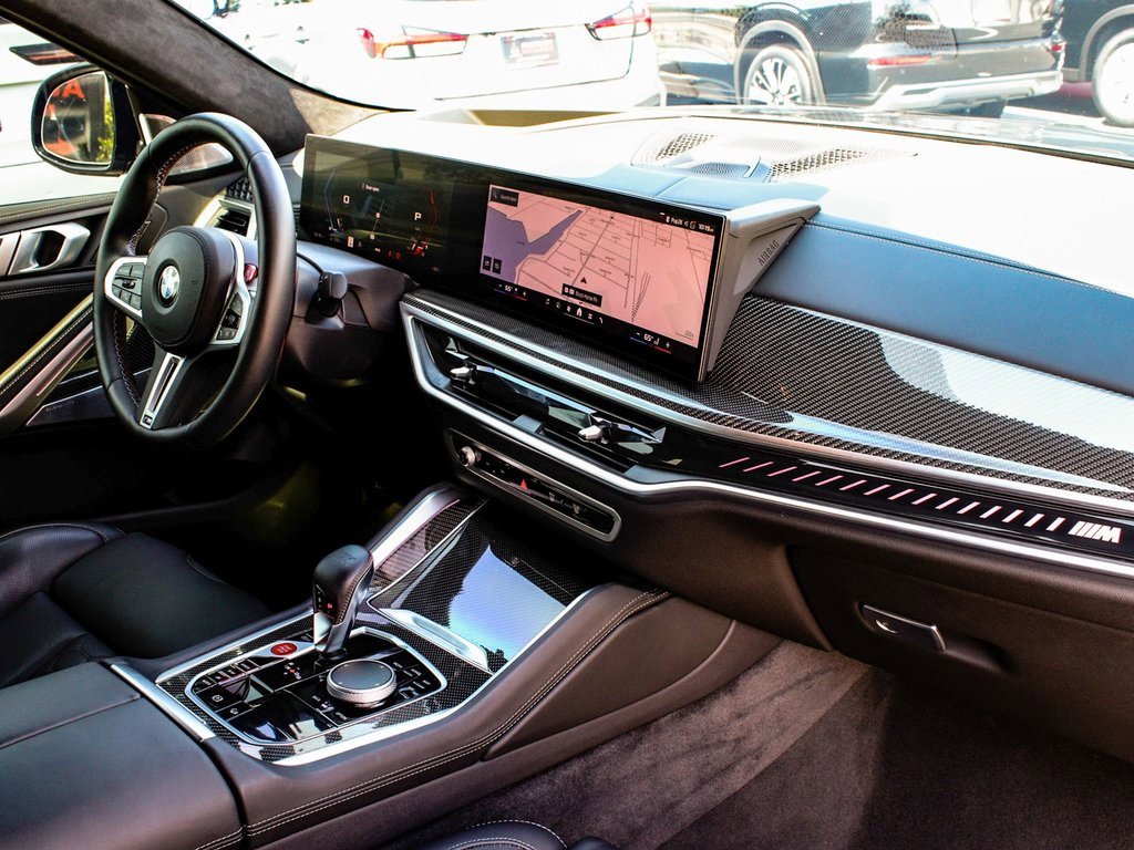 Used 2025 BMW X6 M Competition w/ Executive Package image 45