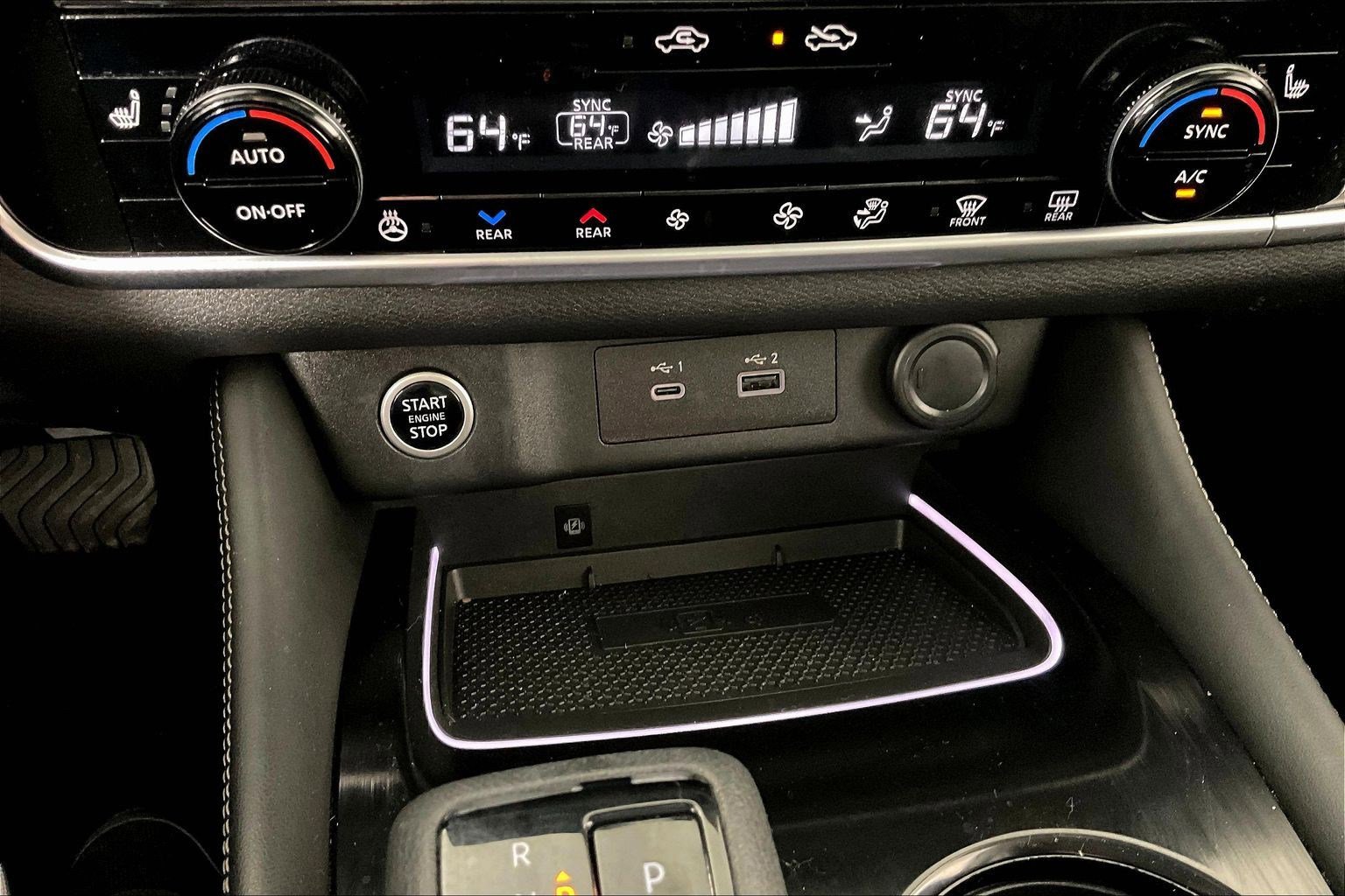 Used 2021 Nissan Rogue Platinum image 16