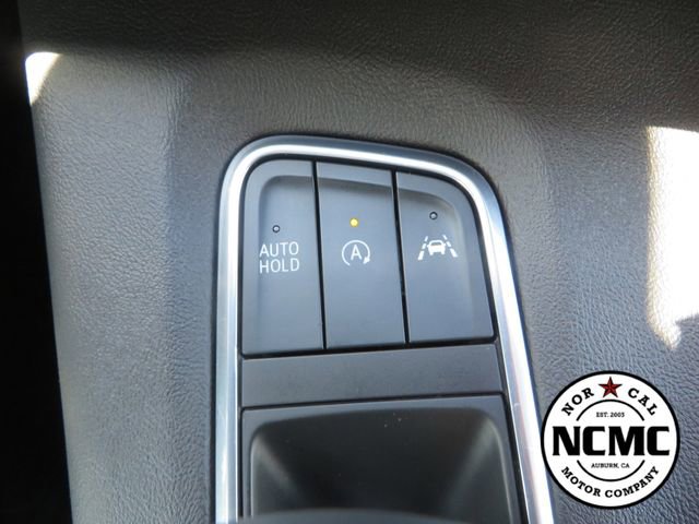 Used 2023 Cadillac Escalade Premium Luxury AWD/4WD image 31