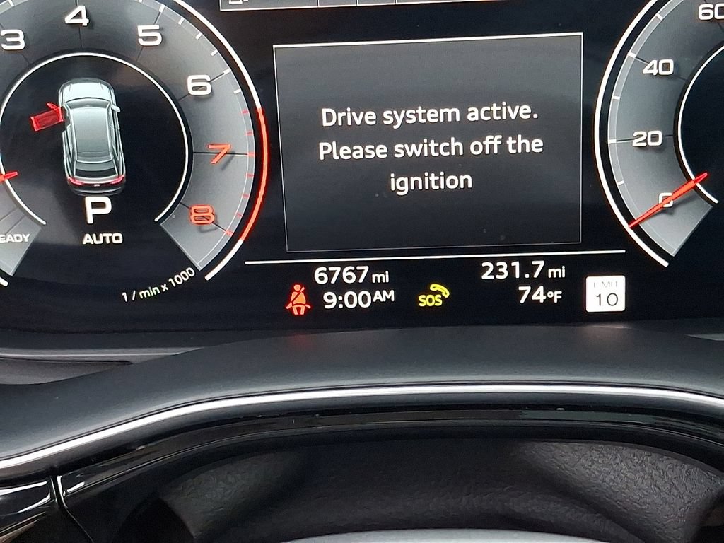 Certified 2025 Audi Q8 Premium Plus w/ Premium Plus Package AWD/4WD image 21