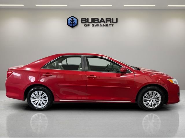 Used 2014 Toyota Camry LE FWD image 6