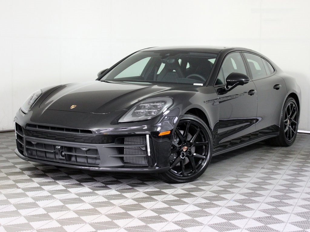 New 2026 Porsche Panamera 4 image 1