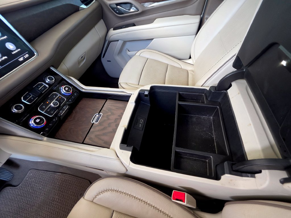 Used 2021 GMC Yukon Denali AWD/4WD image 46