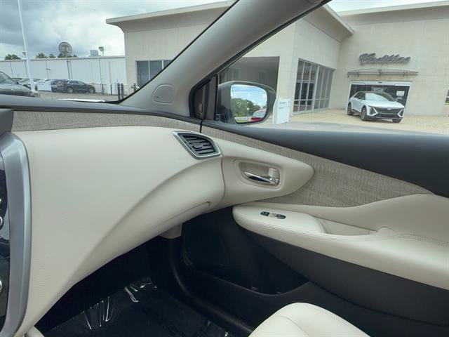 Used 2024 Nissan Murano SL AWD/4WD image 15