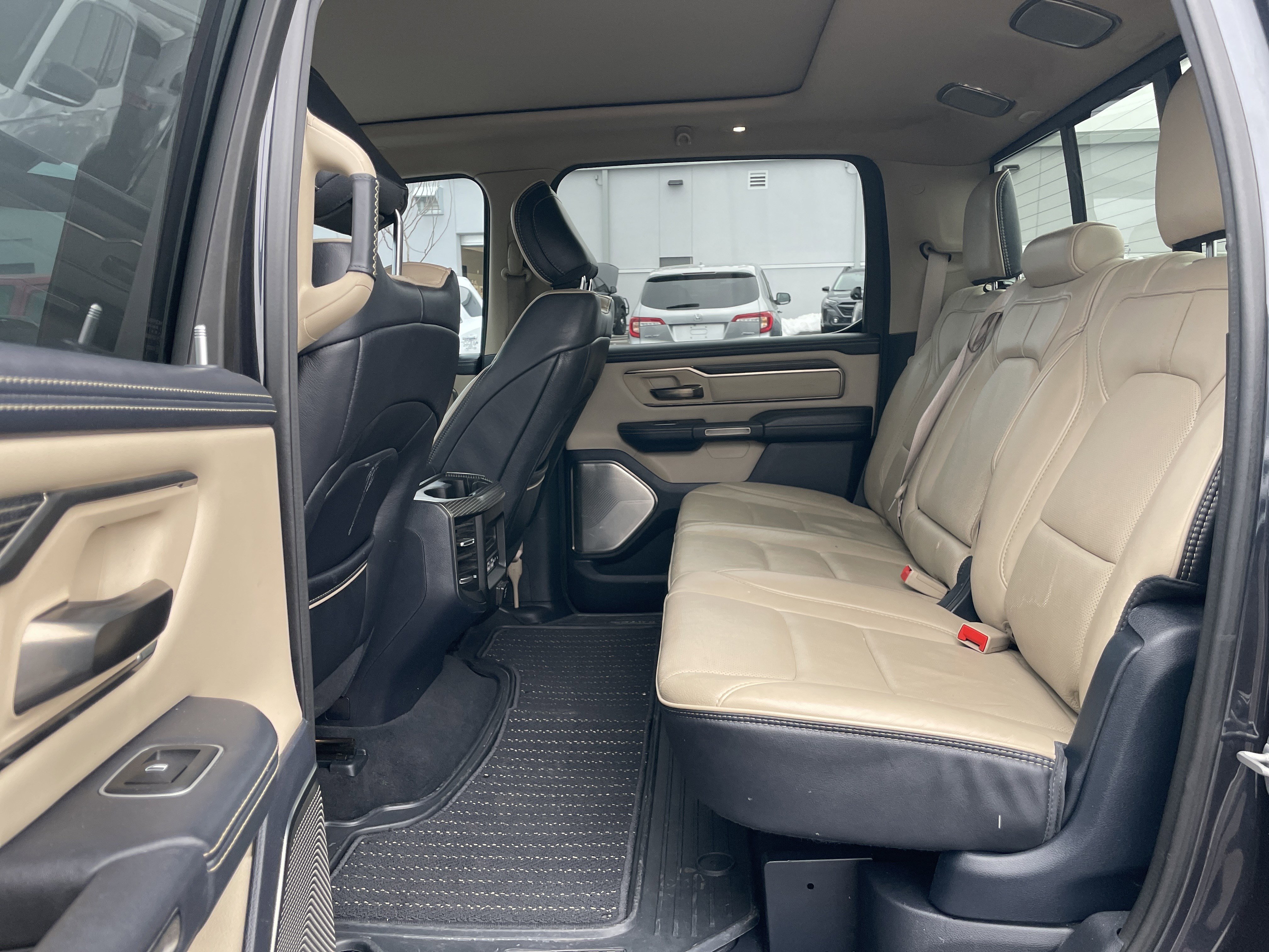 Used 2020 RAM 1500 Limited image 27