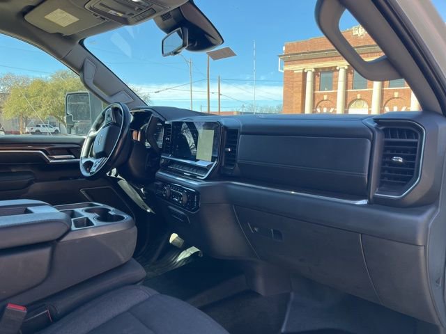 Used 2024 Chevrolet Silverado 3500 LT w/ Convenience Package image 22