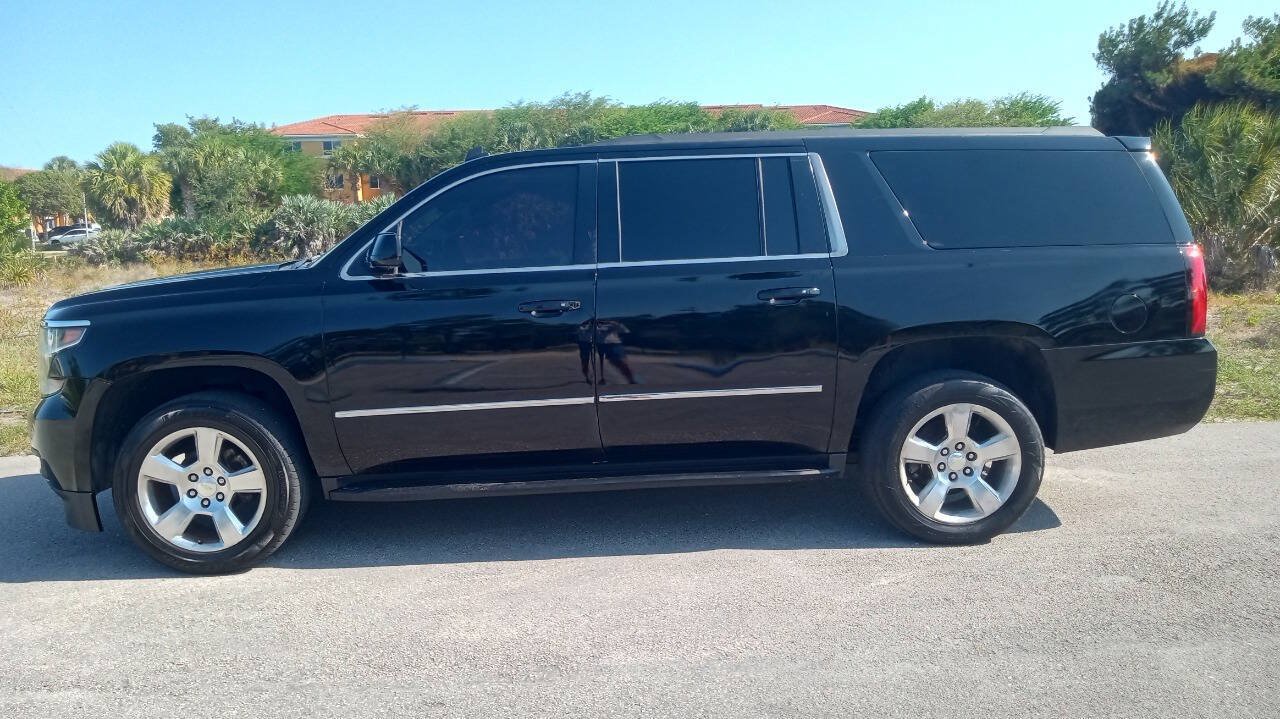 Used 2015 Chevrolet Suburban LT AWD/4WD image 9
