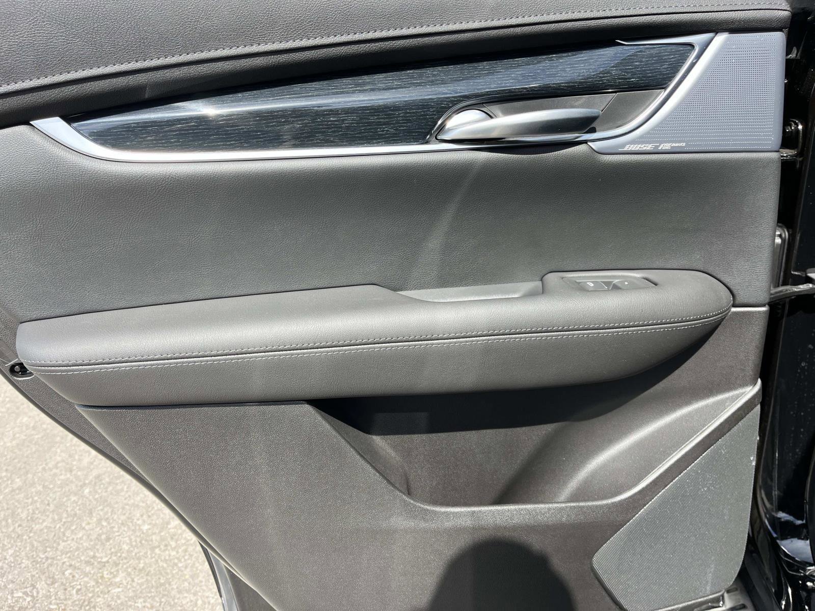 Used 2024 Cadillac XT5 Premium Luxury w/ Technology Package image 15