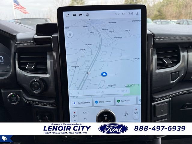 Used 2025 Ford F150 Lightning Platinum AWD/4WD image 25