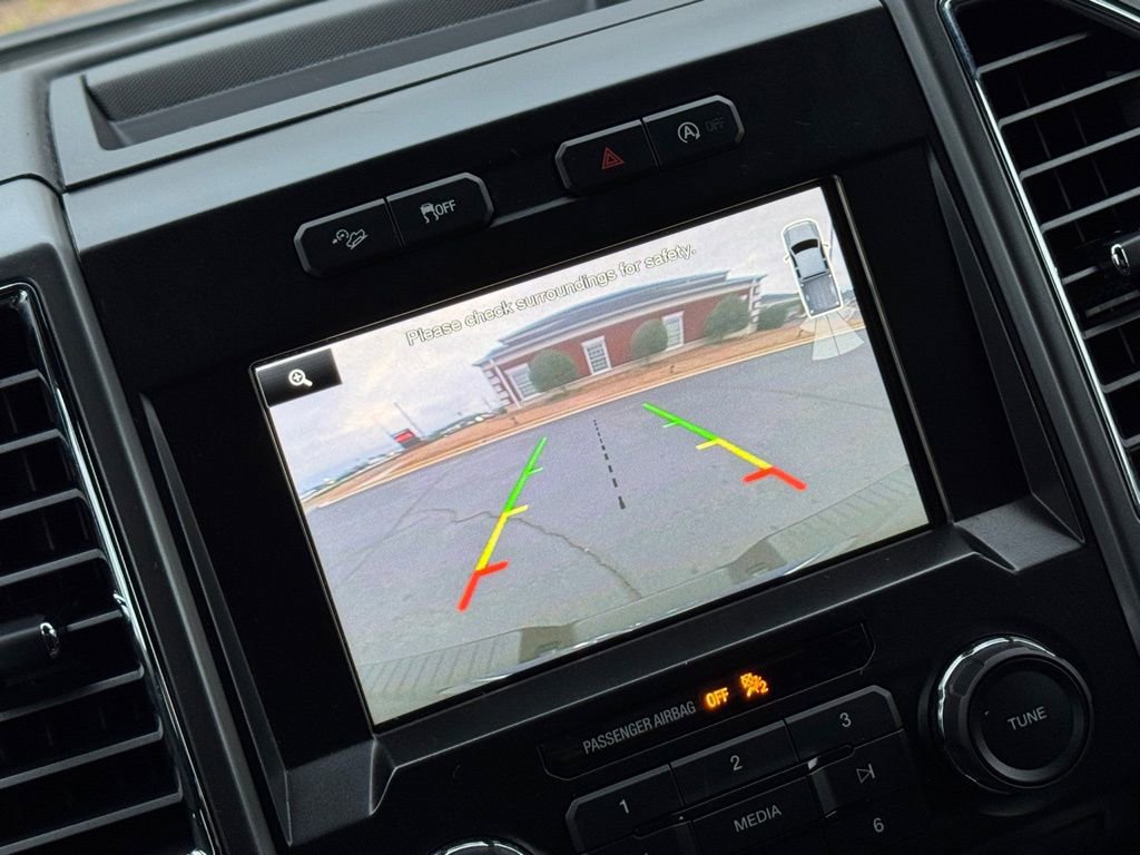 Used 2015 Ford F150 XLT w/ Equipment Group 302A Luxury AWD/4WD image 28