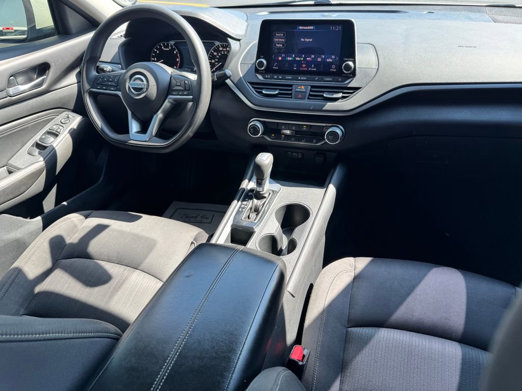 Used 2019 Nissan Altima 2.5 S FWD image 16