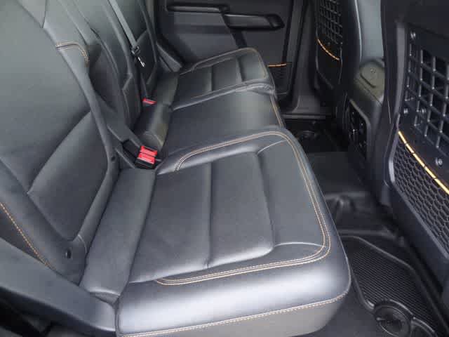 Used 2024 Ford Bronco Badlands AWD/4WD image 10