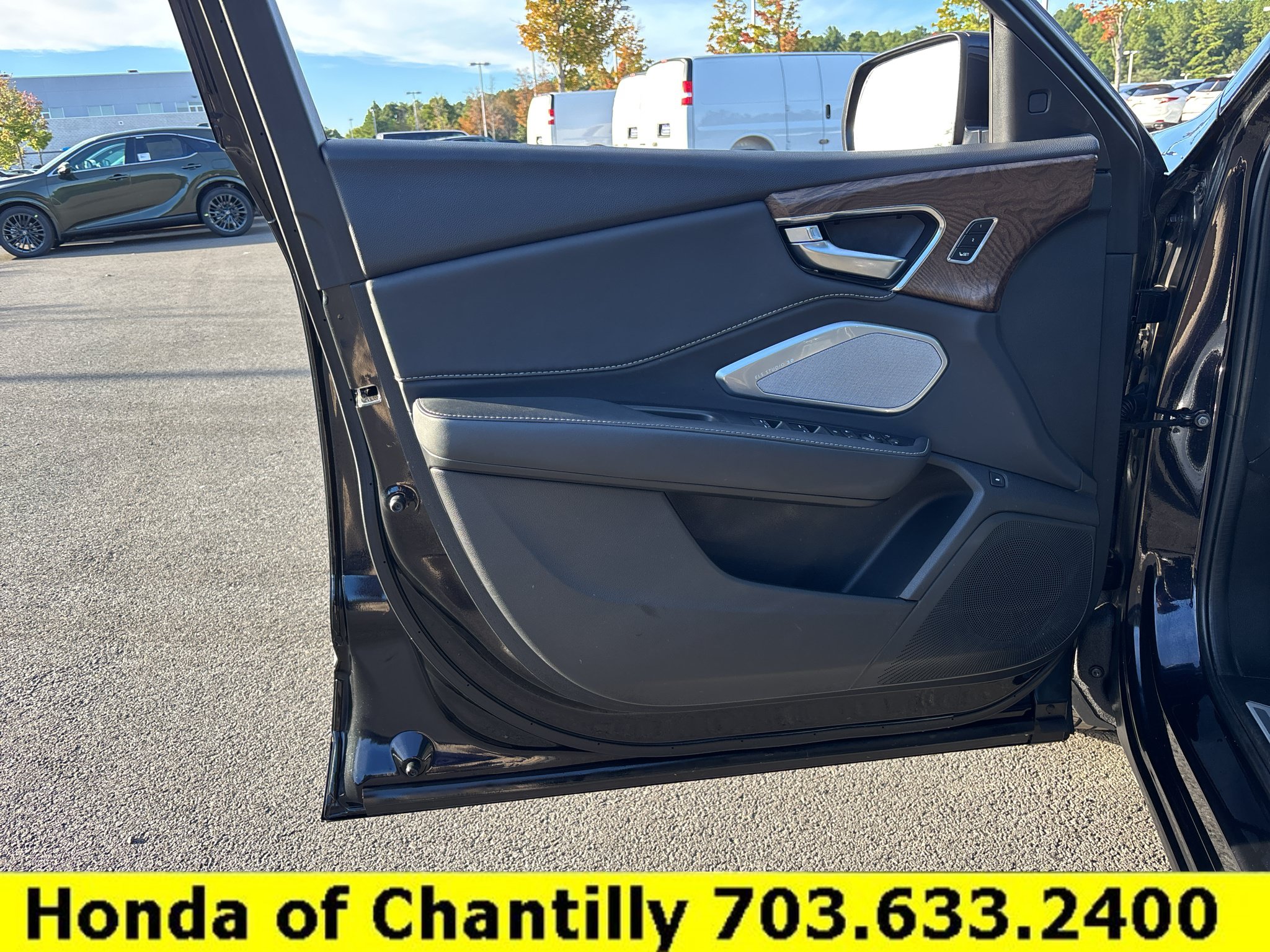 Used 2023 Acura RDX w/ Advance Package AWD/4WD image 22