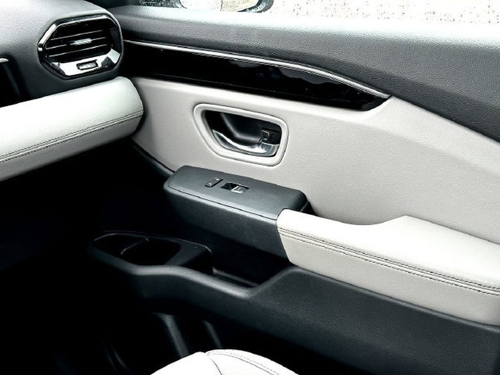 Used 2023 Honda Pilot EX-L image 28