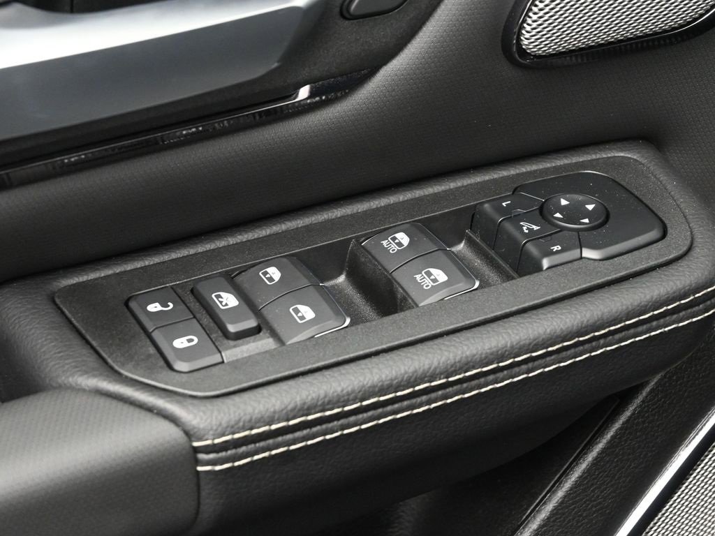New 2026 RAM 1500 Rebel w/ Rebel Level 2 Equipment Group image 20