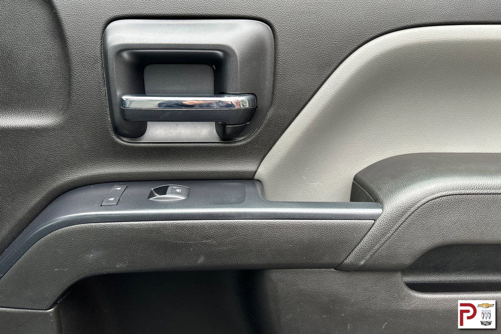 Used 2018 GMC Sierra 3500 4x4 Regular Cab image 16