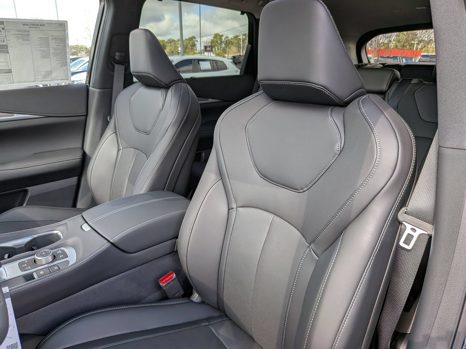Used 2026 INFINITI QX60 Luxe w/ Cargo Package AWD/4WD image 14