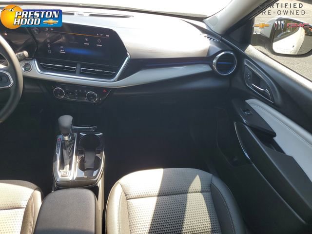 Certified 2024 Chevrolet Trax LT w/ Driver Confidence Package FWD image 16
