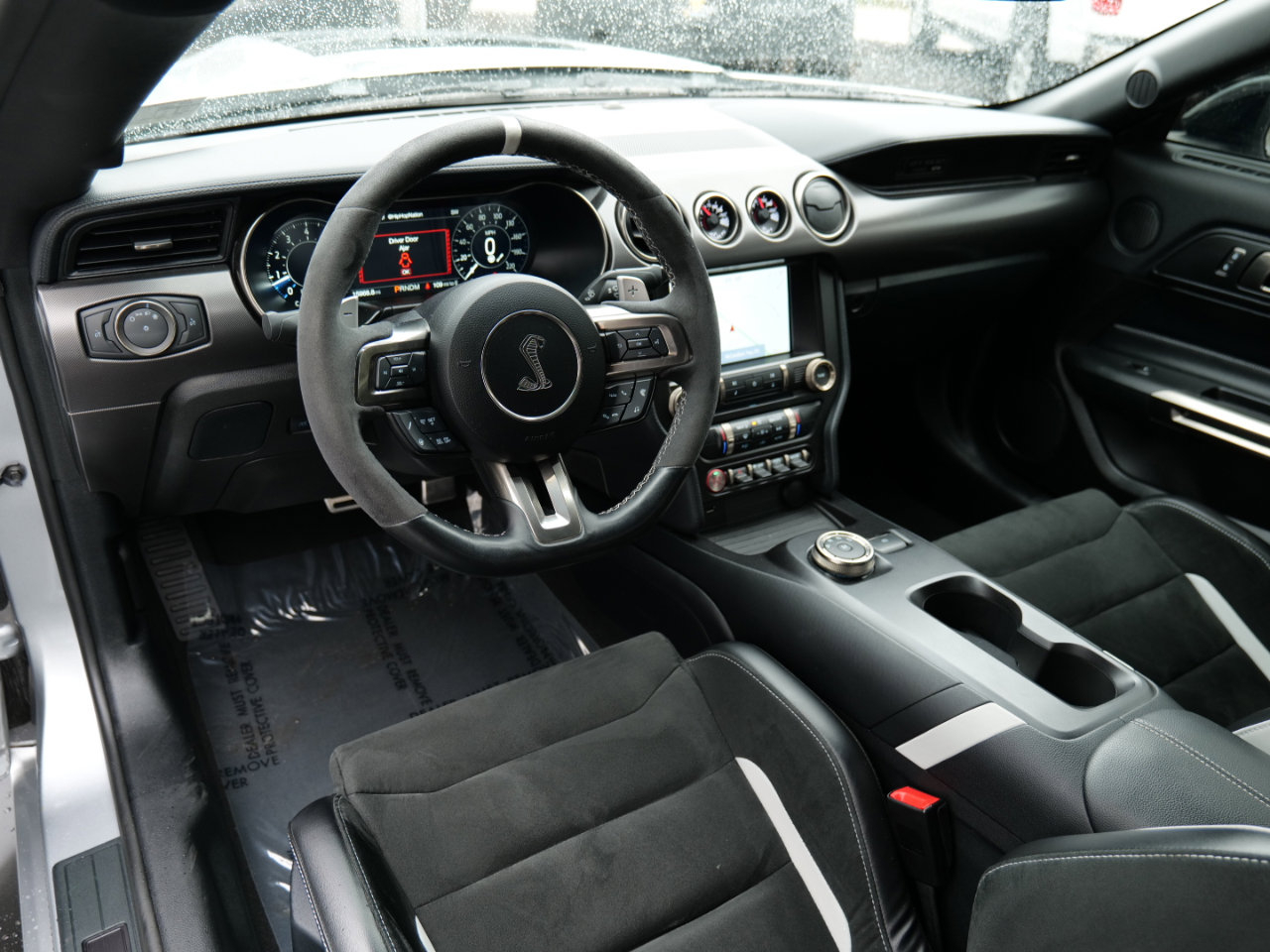Used 2021 Ford Mustang Shelby GT500 w/ Technology Package image 14