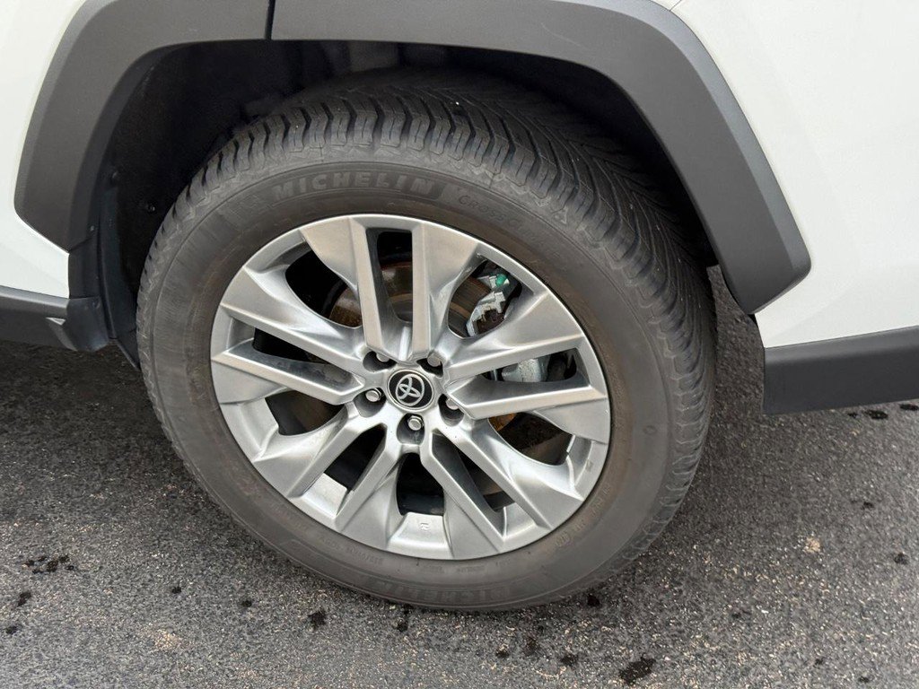 Used 2023 Toyota RAV4 Limited image 8