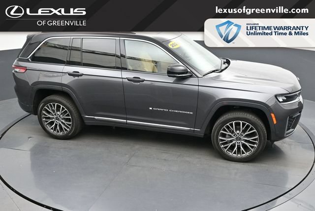 Used 2026 Jeep Grand Cherokee Summit AWD/4WD image 42